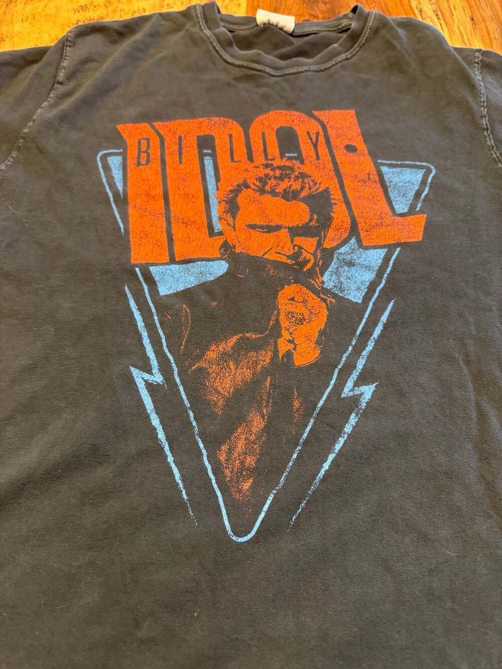 Comfort Colors Billy Idol 2021 Tour Graphic T-Shirt Size Medium - Picture 2 of 4